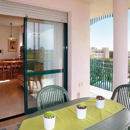 So Stylish Delle Terme One Bed Sleeps 4, Num2