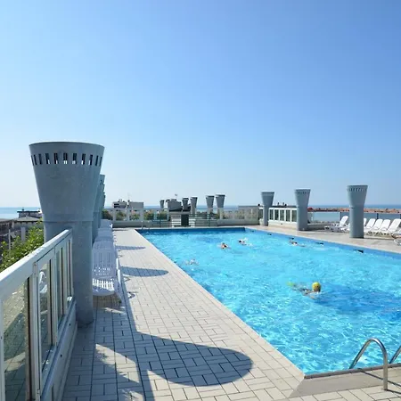 So Stylish Delle Terme One Bed Sleeps 4, Num2 Appartement *